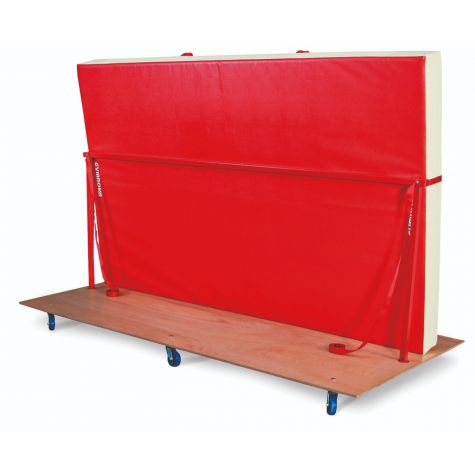 TRANSPORT TROLLEY FOR VERTICAL STORAGE OF MATS