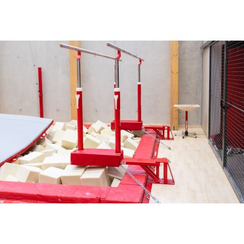 BARRES PARALLÈLES BORD DE FOSSE RABATTABLES(*)