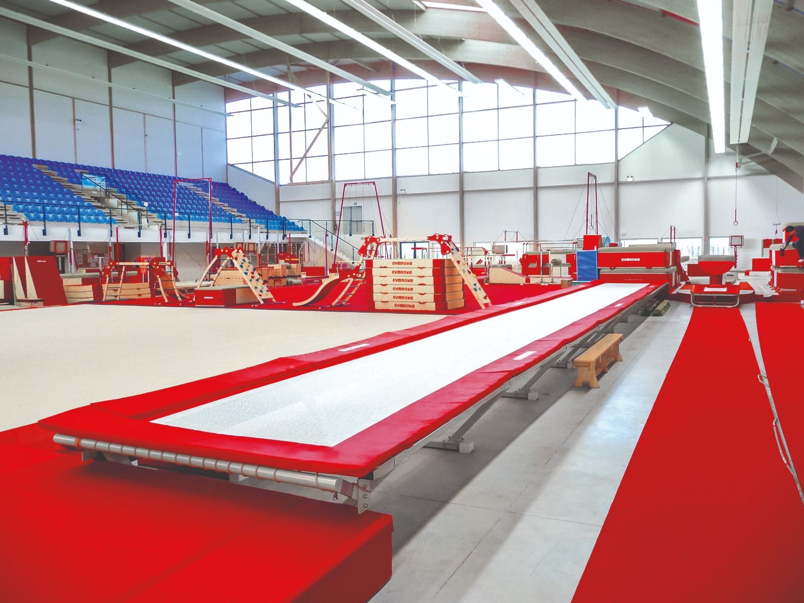 sortere binde undtagelse ACROTRAMP LONG TRAMPOLINE - 18.70 m