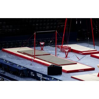 SET OF LANDING MATS FOR COMPETITION HIGH BAR - 24 m²